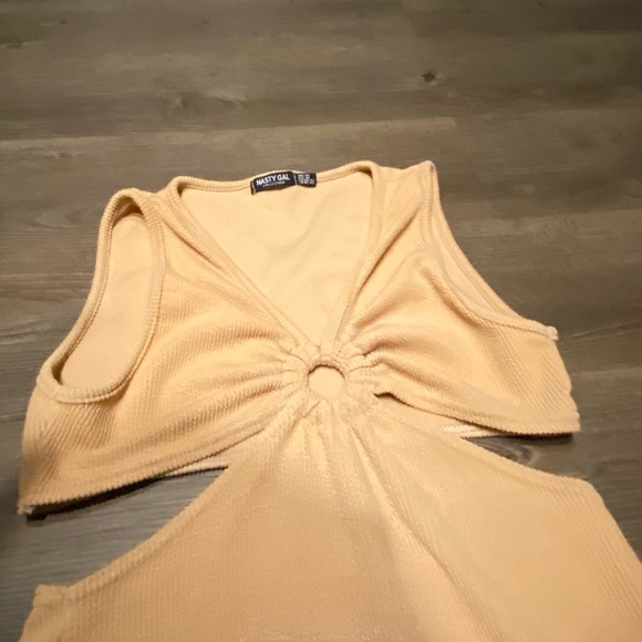 Nasty Gal V neckline, sleeveless ribbed dress NWOT - Picture 5 of 6